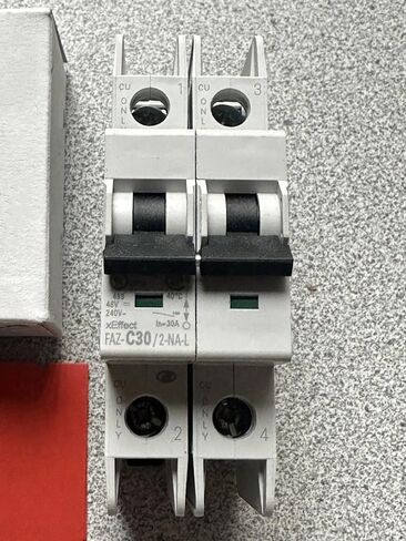 1 Pc New FAZ-C30/2-NA-L Din Rail Circuit Breaker 30A 2 Pole 240V in Saudi Arabia