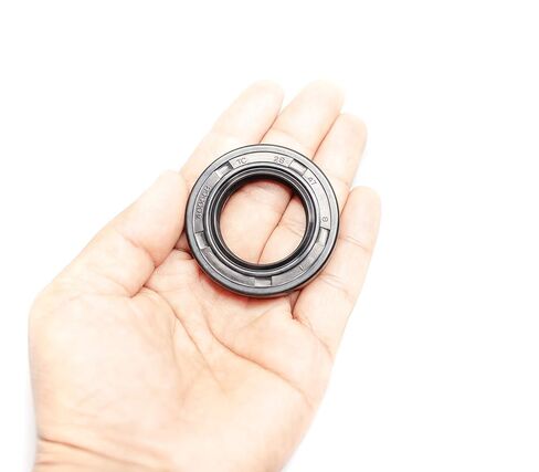 EAI OIL SEAL 28MM × 47 مم × 8 مم TC شفة مزدوجة ث/الربيع. حالة معدنية مع طلاء المطاط النتريل in Saudi Arabia