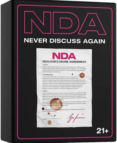 لعبة بطاقة الشرب NDA للبالغين - قم بتوقيعها ، وعبها ، والحفاظ على سرية - لعبة الحفلات المرحة في ليلة اللعبة ، والكلية ، وأعياد الميلاد الحادية والعشرين وحفلات العازبة مع جرأى شنيعة in Saudi Arabia