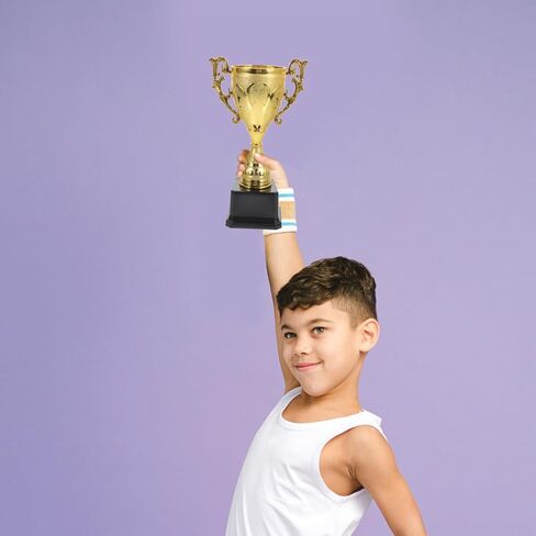 جائزة Golden Trophy Cup 9 Inch Trophies Star Award البلاستيك المركز الأول للبطولة الرياضية ، حفل توزيع الجوائز ، الاحتفال بالحفلات ، المكافأة ، الجائزة الفائزة in Kuwait