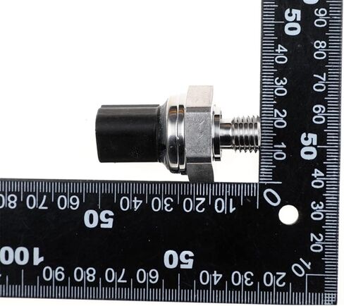 Car Auto Accessorie Oil Pressure Sensor Pressure Switch A2709050300 2709050300 80CP19-01 80CP1901 1Pcs in Saudi Arabia