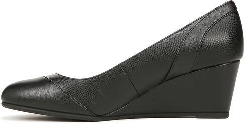 LifeStride Women's Dreams Pump in Saudi Arabia