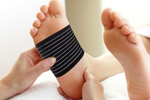 Arch Compression Bandage for Plantar Fasciitis, Arch Support Sleeve, Arch Support Bands for Women and Men, Feet Pain Relief, Fallen Arche, Flat Feet, High Arche, Flat Arch (Black) in Kuwait