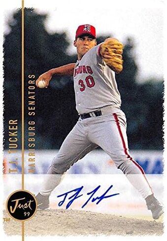 ت. بطاقة البيسبول التي تم توقيمتها في Tucker (League) 1999 Just Minors Rookie Certified - MLB Motophorged Cards in Saudi Arabia