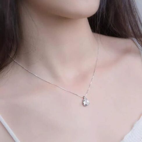 Simple sterling moon stone necklace in Saudi Arabia