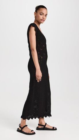Women's INES Dress in Saudi Arabia
