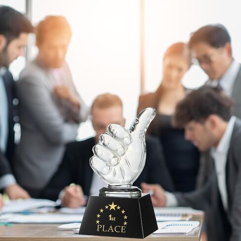 مككانيكسيتي الكريستال الزجاجية الكأس الجائزة الجائزة الفائز بجائزة مع مربع لزخارف سطح المكتب الأثقال in Saudi Arabia
