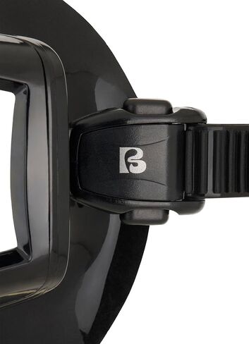 Cressi 4-Lens Panoramic Mask for Scuba Diving and Snorkeling - Comfortable and Wide-View - Horizon - Designed in Italy by Cressi in Saudi Arabia