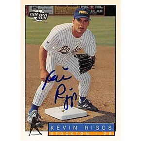 Kevin Riggs بطاقة البيسبول موقعة (Milwaukee Brewers ، FT) 1994 Fleer Excel #84 - Baseball Slabbed Cards in Kuwait