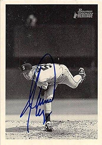 Autograph Warehouse 302251 2001 Jamie Moyer Autographed No.253 Baseball Card - Seattle Mariners in Saudi Arabia