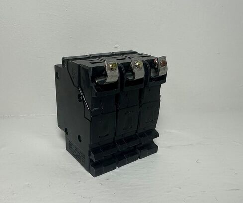 EHB34030 مربع D 30 أمبير ، 3 عمود ، 480/277VAC نوع EHB4 قاطع الدائرة 30A 3P in Kuwait