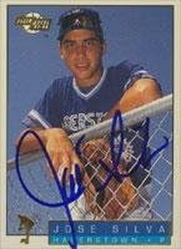 Jose Silva Hagerstown Suns - Jays Affiliate 1994 Fleer Excel Autographed Card - Minor League Card. This item comes with a certificate of authenticity from Autograph-Sports. Autographed - Baseball in Saudi Arabia