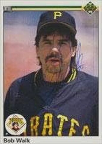 Autographed - MLB Autographed Baseball Cards in Saudi Arabia