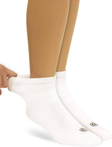 Doctor's Choice Women's Diabetic Socks, Non-Binding, Circulatory, Cushioned, Crew Socks for Swollen Feet, 4 Pack, Grey, Shoe Size 6-10, Diabetic Socks for Women Size 9-11 in Saudi Arabia
