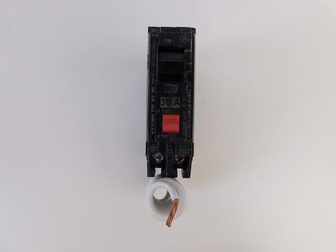GE THQB1130GFT N 30A 120V 1P NEW in Saudi Arabia