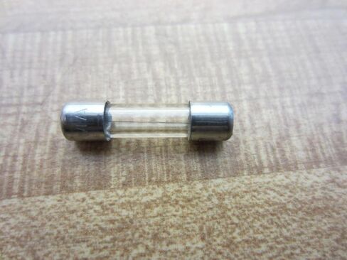 Bussmann GMA 1-1/2 Buss Fuse 1-1/2A 250V GMA112 (Pack of 5) in Saudi Arabia