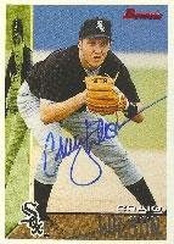 Autographed - MLB Autographed Baseball Cards in Saudi Arabia