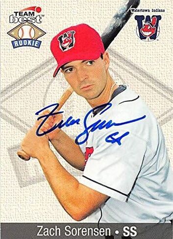 Zach Sorensen بطاقة البيسبول التي تم توقيفها (كليفلاند إنديان ، فاينانشيال تايمز 1999 أفضل فريق الصاعد الصاعد في الدوري رقم 82 - بطاقات موقعة للبيسبول. in Saudi Arabia