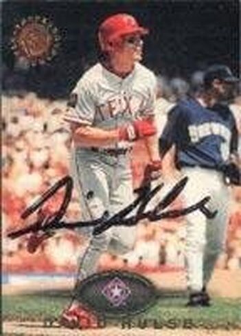 Autographed - MLB Autographed Baseball Cards in Saudi Arabia