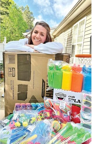 Fun Express Bulk Water Bottles, Neon Assorted Colors, 12 Bottles, BPA Free Plastic, Lightweight, 18 Oz, Leak Proof Design, Great For Vacation Bible School, Fundraisers and Birthday Parties in Saudi Arabia