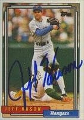 Autographed - MLB Autographed Baseball Cards in Saudi Arabia