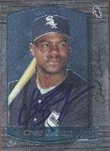 Autographed - MLB Autographed Baseball Cards in Saudi Arabia