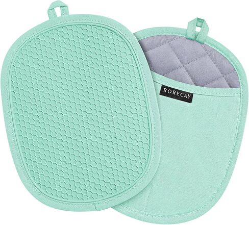 2-Pack Silicone Pot Holders for Kitchen Heat Resistant up to 500°F, Non-Slip Large Hot Pads with Pocket, Quilted Liner Trivets for Countertops Hot Pots and Pans (Gray) in Kuwait
