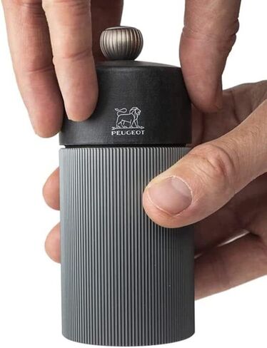 Peugeot Line Carbon Pepper Mill 12 سم - 4.75 ″ in Kuwait