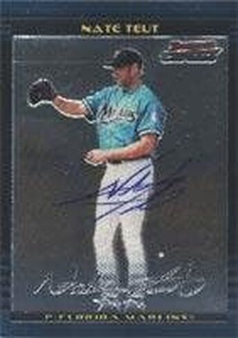 Nate Teut Florida Marlins 2002 Bowman Chrome Card - بطاقة League Minor. يأتي هذا العنصر مع شهادة أصالة من رياضة السيارات. موقعة - MLB موقعة البيسبول in Saudi Arabia