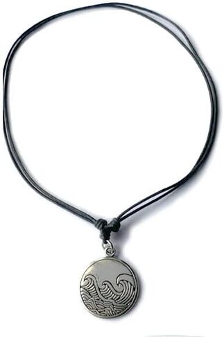 Ocean Wave Coin pendant jewelry in Saudi Arabia