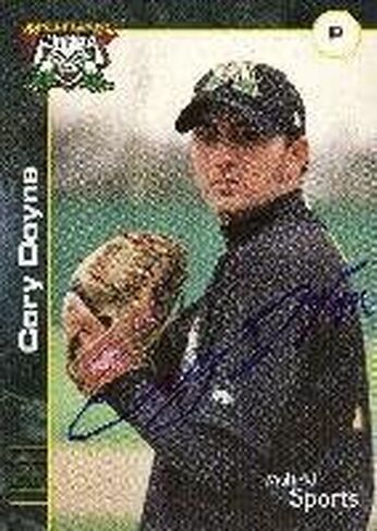 Autographed - MLB Autographed Baseball Cards in Saudi Arabia