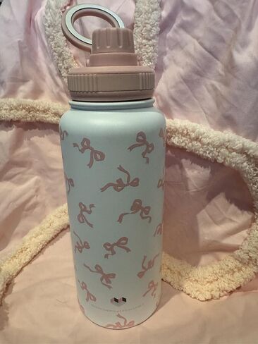 تصميم القوس ، زجاجة ماء معزول ، 32 أوقية ، أبيض مع نمط القوس الوردي ، الفولاذ المقاوم للصدأ ، مع اثنين in Kuwait