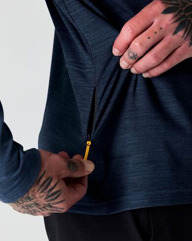 Huckberry Wellen Wellnit Half Zip Mens Sweatshirt in Saudi Arabia
