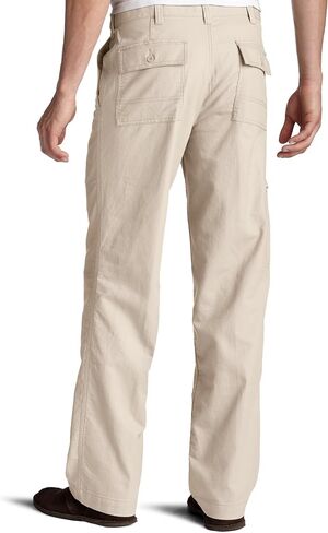 Dockers Men’s Classic Fit Comfort Cargo Pants in Saudi Arabia