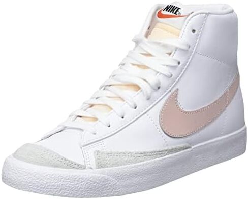 نايك W BLAZER MID '77 حذاء كرة السلة للنساء in Kuwait