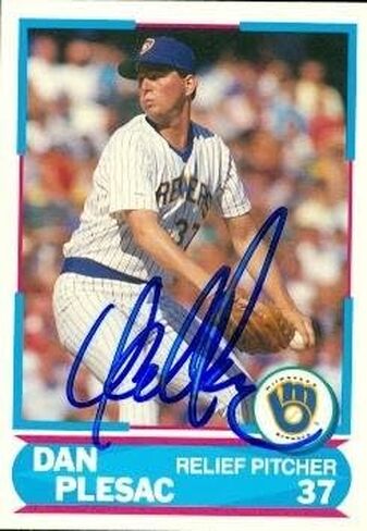 مستودع توقيعه 48183 دان بليساك بطاقة البيسبول بطاقة Milwaukee Brewers 1988 رقم .32 in Saudi Arabia