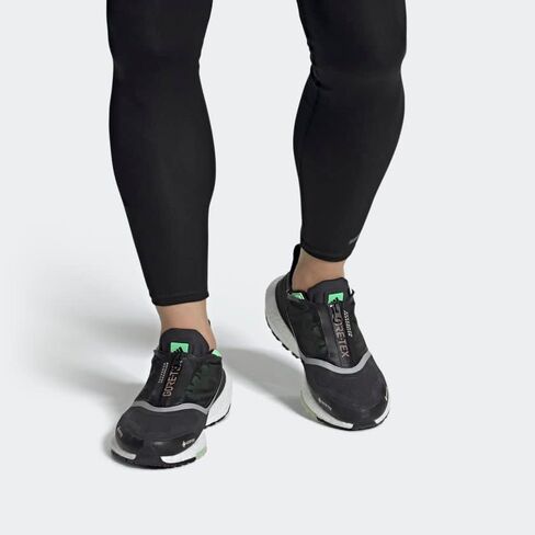 حذاء الجري أديداس Ultraboost 21 Gore-TEX للرجال in Saudi Arabia