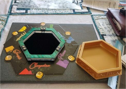 صينية نرد صغيرة على شكل تنين من C4Labs مصنوعة من الخشب المحفور بالليزر in Kuwait