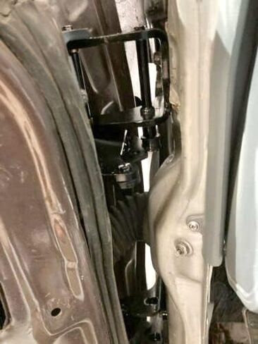 مجموعة مفصلات الباب Hecasa متوافقة مع 1978-1988 Chevy Monte Carlo El Camino G-Body Side Side Side Side and Lower in Saudi Arabia