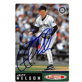 222765 Seattle Mariners Ft 2002 Topps Total No. 921 Jeff Nelson Autographed Baseball Card in Saudi Arabia
