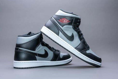 Jordan Mens Air Jordan 1 Mid 554724 075 Chile Red - Size 13 in Saudi Arabia
