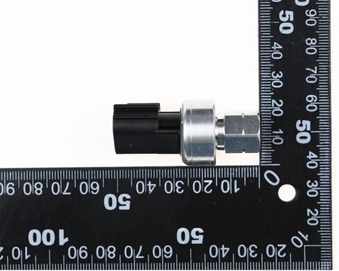 CAR Auto Auto Auto Auto Conference Sensor Switch 42CP15-2 42CP152 1PCS in Saudi Arabia