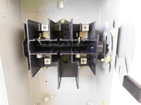 Eaton DG2222UGB 2 WIRE 2 عمود غير قابل للانتقاد سلسلة BISTREAL STILLE STILLE STILLE 240 VOLT AC 60 AMP NEMA 1 in Saudi Arabia