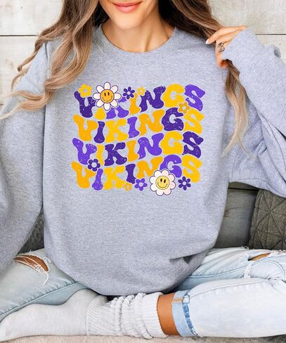 Olive Loves Apple Vikings Team Sweatshirt للنساء والمراهقين والأطفال ذوي الأزهار الرائعة in Saudi Arabia