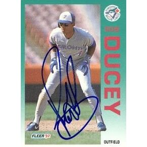 مستودع توقيعه 102982 ROB DUSEY CARDUGRED CARD TORONTO Blue Jays 1992 FLEER NO. 328 in Kuwait