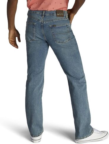 Lee Men's Relaxed Fit Straight Leg Jean, Larson, 32W x 32L in Saudi Arabia