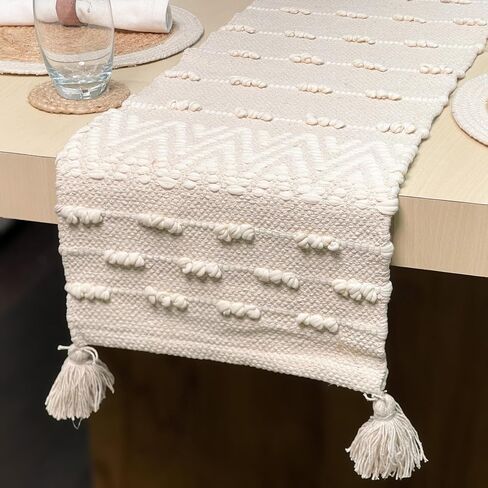 Chardin Home 13x72 Inch Ivory Sevily Table Runner ، ديكور بوهيمي مصنوع من الناحية الحرفية ، عداءات الطاولة الطبيعية لغرفة الطعام ، أسلوب بوهو الأنيق ، مثالي للديكور المنزلي الريفي والحديث in Kuwait