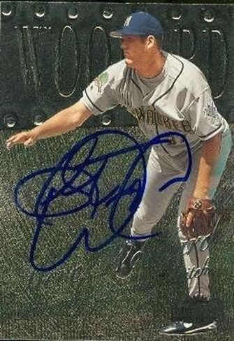مستودع توقيعه 48265 ستيف وودارد بطاقة البيسبول بطاقة Milwaukee Brewers 1999 Metal Universe No .187 in Saudi Arabia