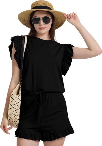 طقم ملابس نسائي من Lentta مكون من قطعتين وبلوزة بأكمام قصيرة وقميص وشورت عالي الخصر مع جيوب in Kuwait