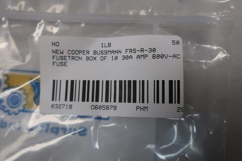 صندوق من 10 Cooper Bussmann FRS-R-30 FUSETRON 30A AMP 600V-AC FUSE D605879 in Saudi Arabia